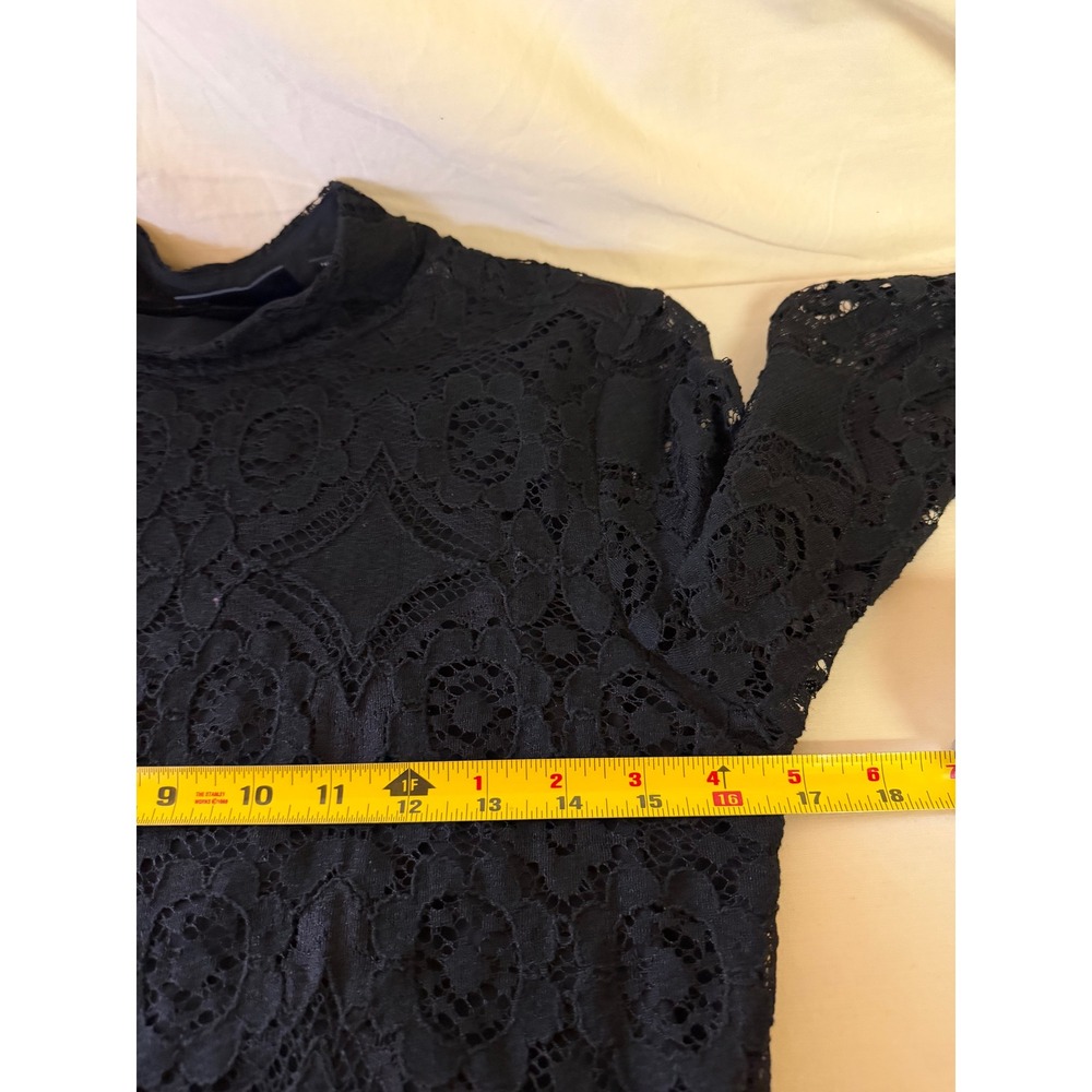 Maeve by Anthropologie Lace Mock Neck Top Women Small Black Shoulder Buttons - Picture 4 of 13